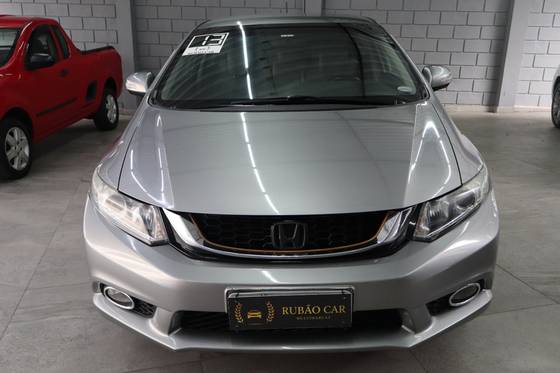 HONDA CIVIC 1.8 LXL 16V FLEX 4P AUTOMÁTICO